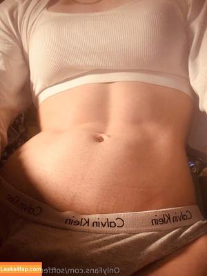 softfemininekitty photo #0058