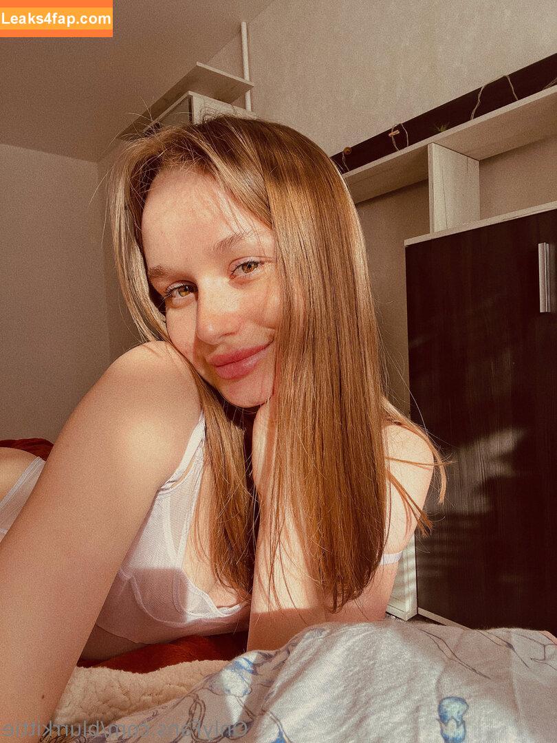 softnicoleeee /  leaked photo photo #0002
