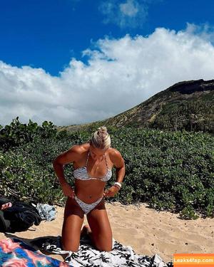 Sol Ruca photo #0066