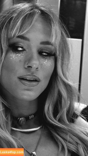 Sol Ruca photo #0457