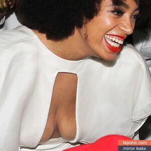 Solange Knowle photo #0002