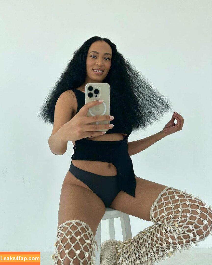 Solange Knowles / solangeknowles leaked photo photo #0001