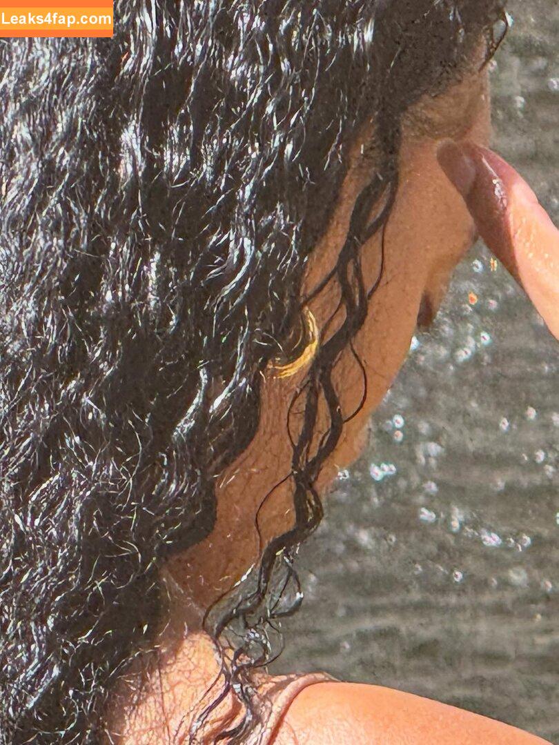 Solange Knowles / solangeknowles leaked photo photo #0033