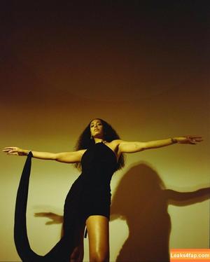 Solange Knowles photo #0021