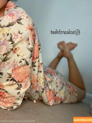 solearchfeet photo #0109