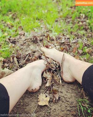 solearchfeet photo #0136