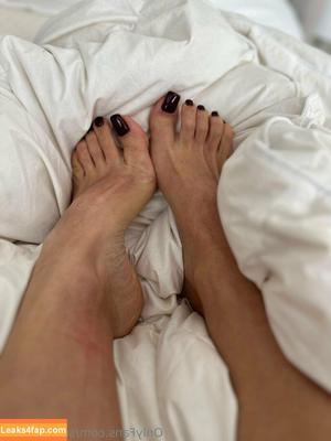 solearchfeet photo #0254