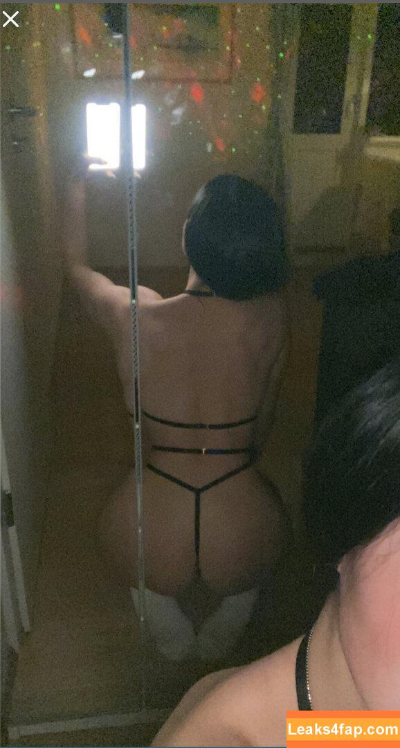soleykj / juicyicelandicbooty / soleykristen leaked photo photo #0016