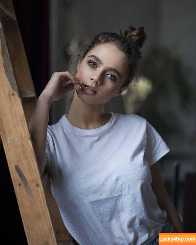 Solomia Maievska / miamaievska / solomia_maievska слитое фото фото #0655