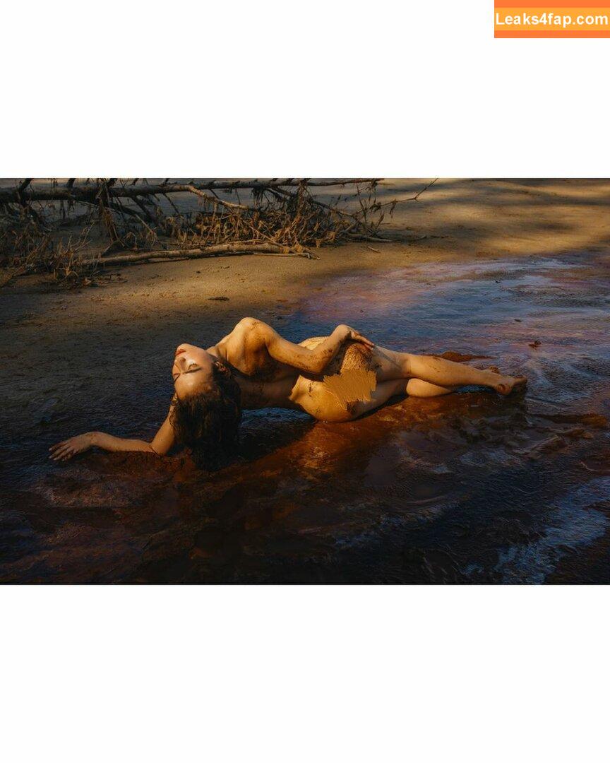 Solomia Maievska / miamaievska / solomia_maievska слитое фото фото #0868