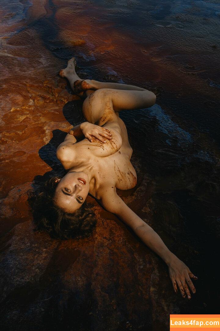 Solomia Maievska / miamaievska / solomia_maievska слитое фото фото #0940