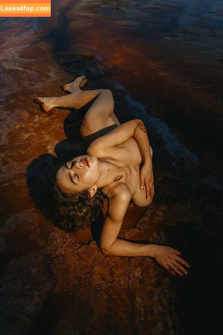 Solomia Maievska / miamaievska / solomia_maievska слитое фото фото #0943