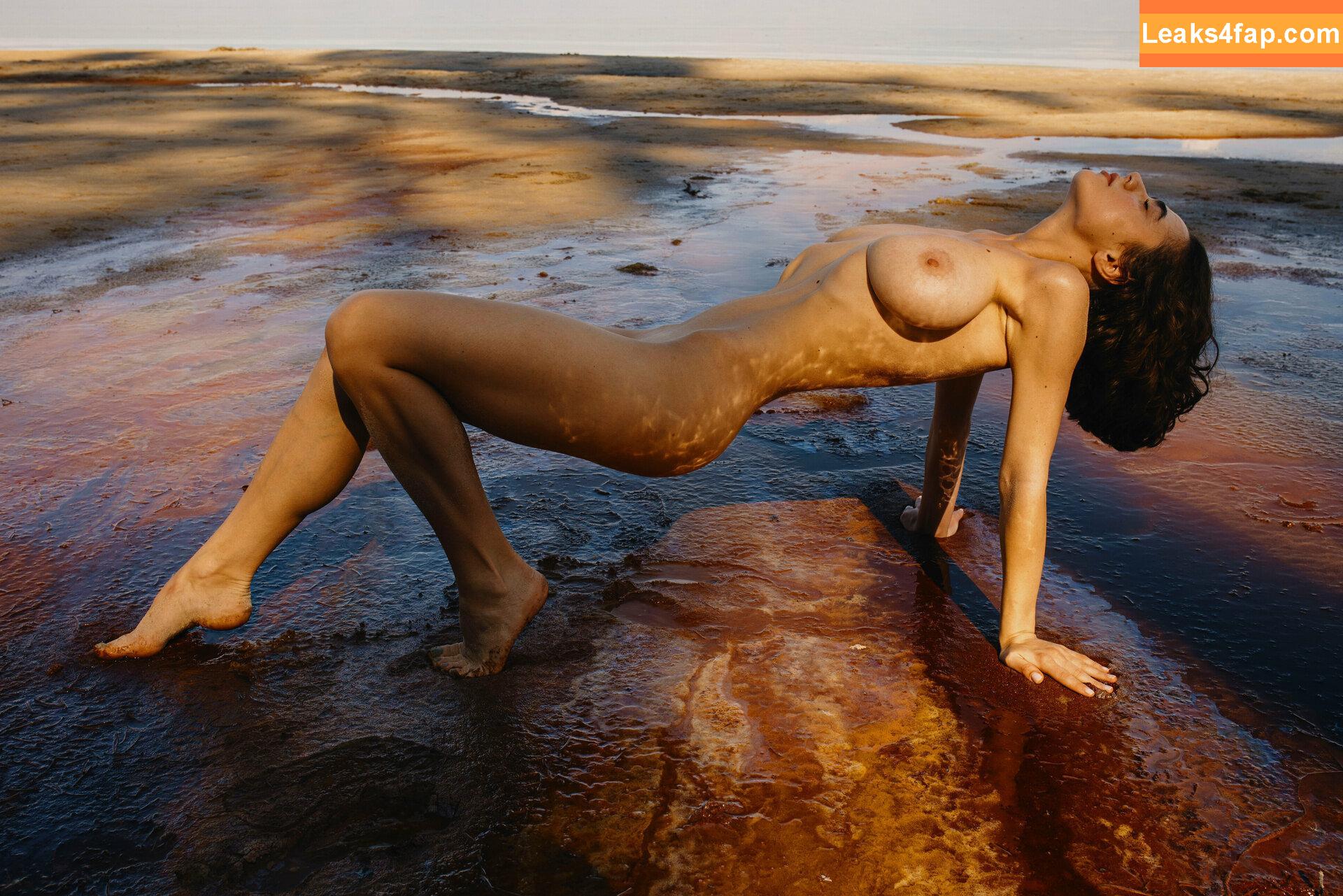 Solomia Maievska / miamaievska / solomia_maievska слитое фото фото #0960