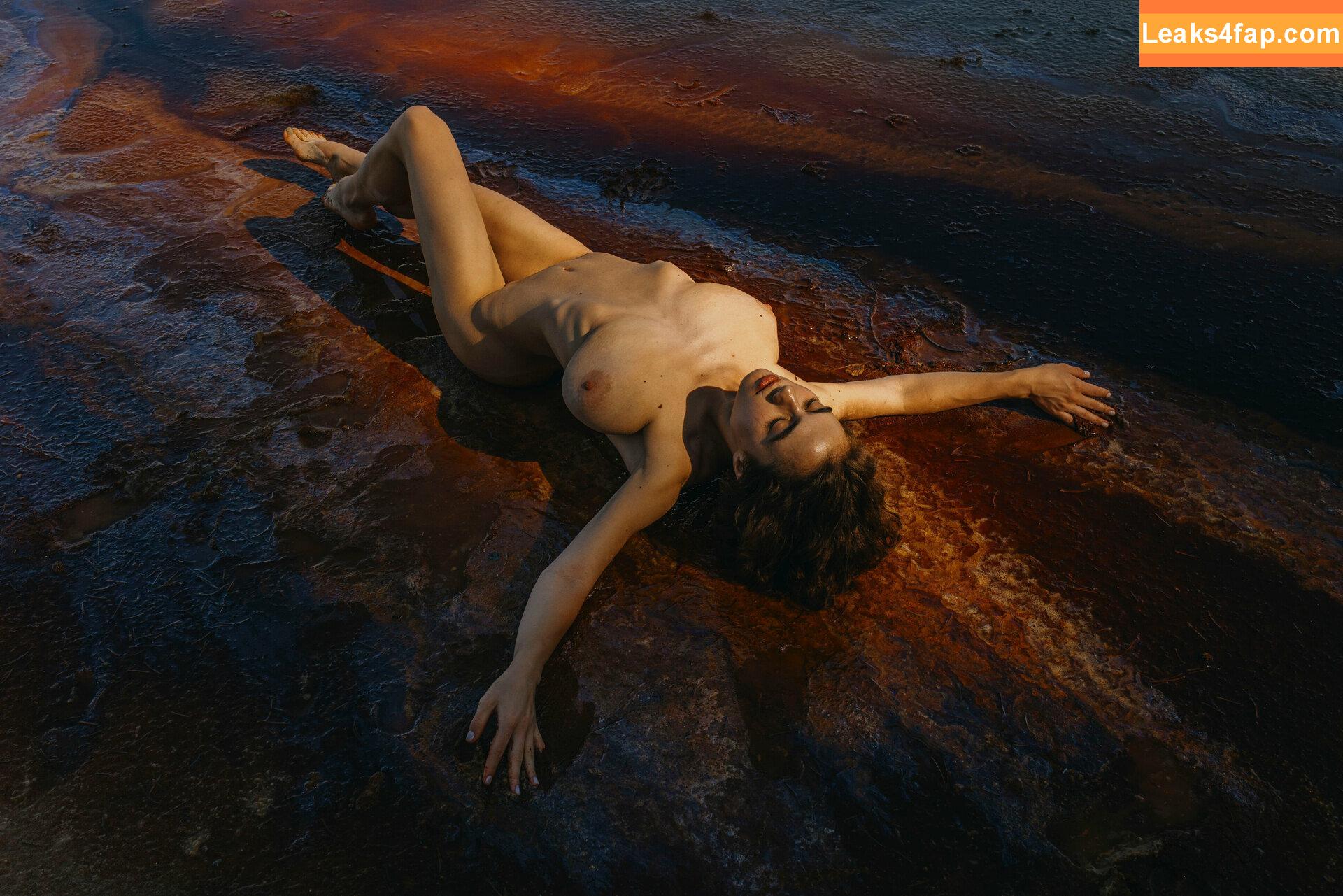 Solomia Maievska / miamaievska / solomia_maievska слитое фото фото #0962