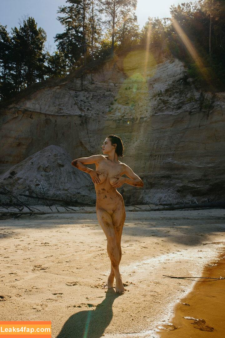 Solomia Maievska / miamaievska / solomia_maievska слитое фото фото #0974