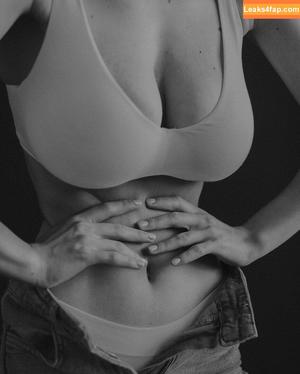 Solomia Maievska фото #0857