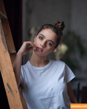 Solomia Maievska photo #1222