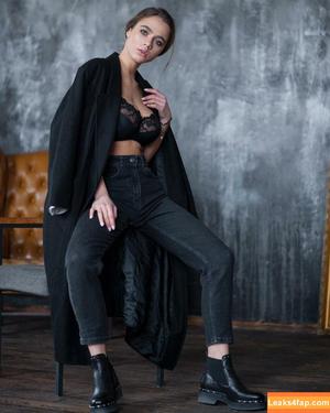 Solomia Maievska photo #1233