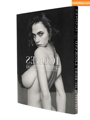 Solomia Maievska photo #1348