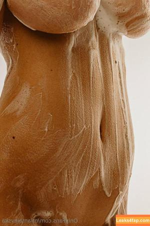 Solomia Maievska photo #1381