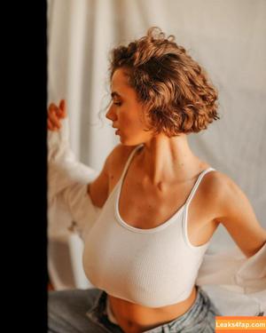 Solomia Maievska photo #1715