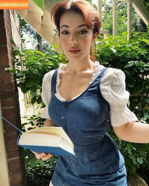 Solomonica De Winter photo #0085