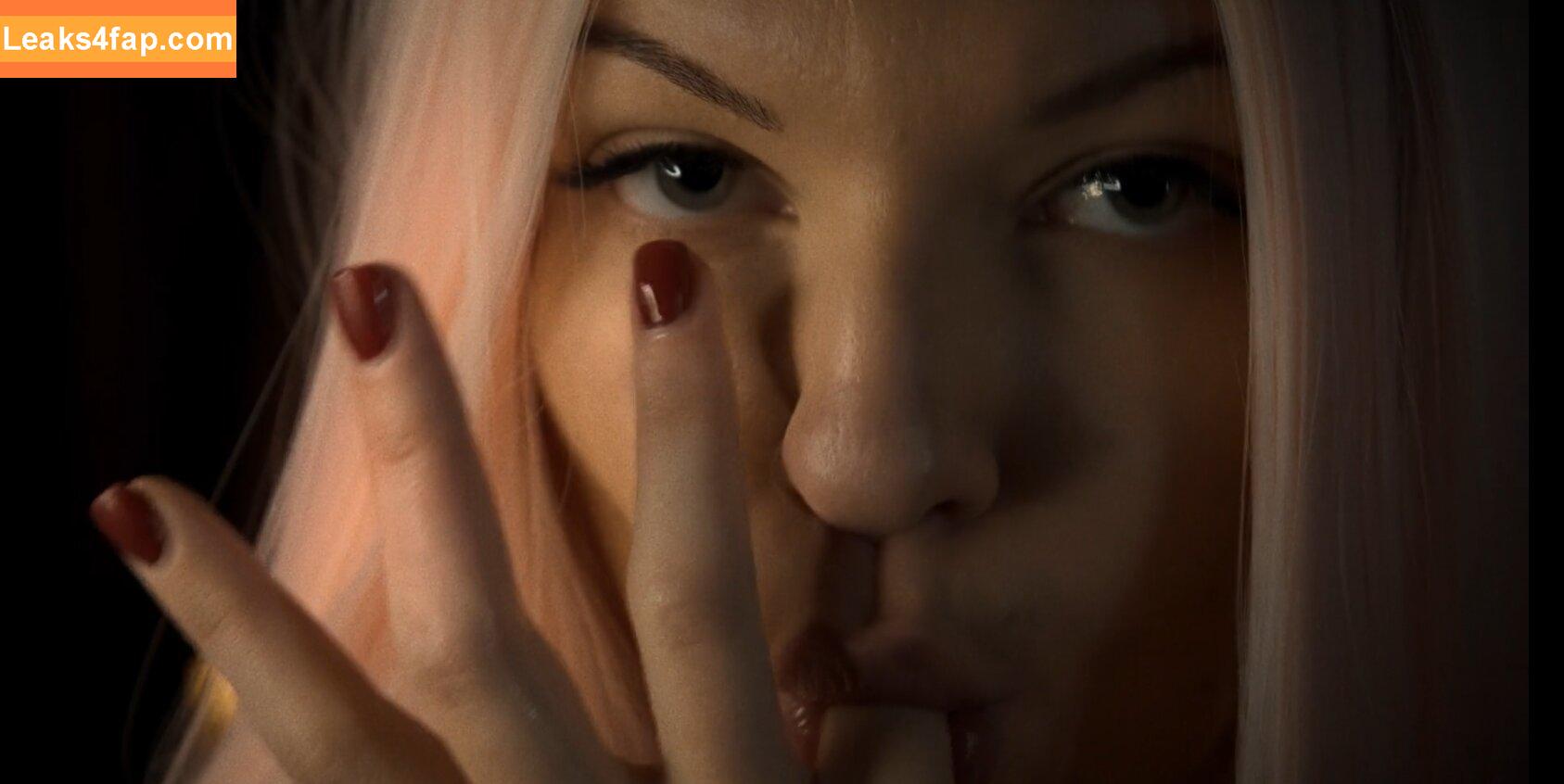 Soly Asmr / SOLYASMR / https: / soly.asmr / solyyy.asmr leaked photo photo #0979