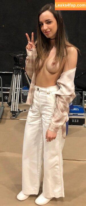 Some ASMRtist / asmrglow / asmrmaddy leaked photo photo #0134