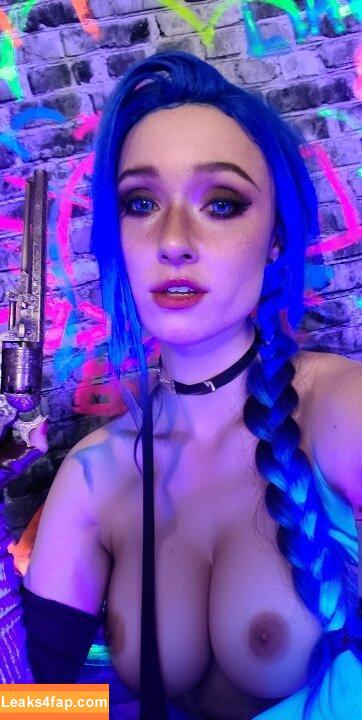 Some ASMRtist / asmrglow / asmrmaddy leaked photo photo #0209