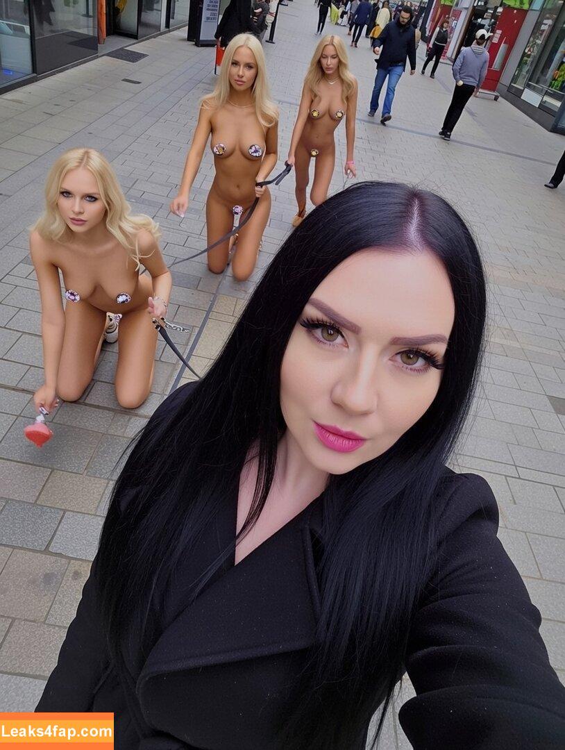 Some ASMRtist / asmrglow / asmrmaddy leaked photo photo #0589