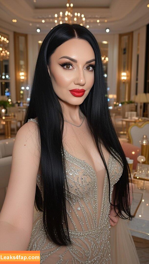 Some ASMRtist / asmrglow / asmrmaddy leaked photo photo #0600