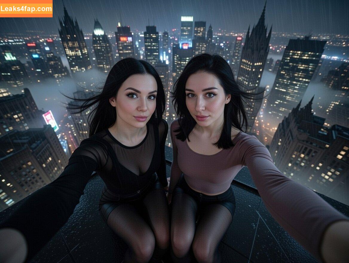 Some ASMRtist / asmrglow / asmrmaddy leaked photo photo #0633