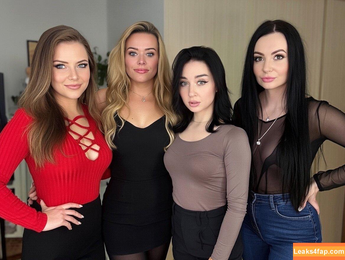 Some ASMRtist / asmrglow / asmrmaddy leaked photo photo #0645