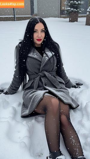 Some ASMRtist photo #0586