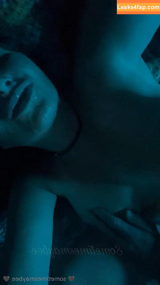 sometimesmaybee /  leaked photo photo #0076