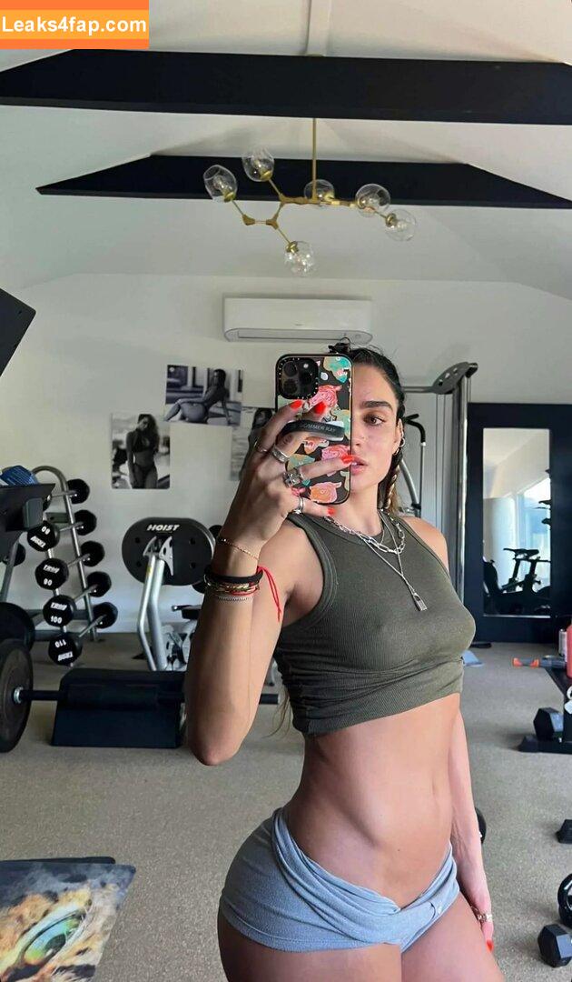 Sommer Ray / https: / sommer-ray / sommerray слитое фото фото #0818