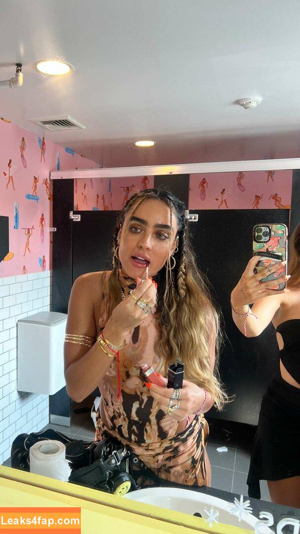 Sommer Ray / https: / sommer-ray / sommerray слитое фото фото #0834
