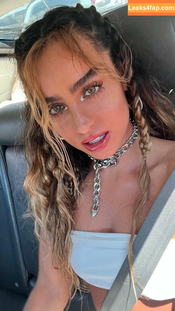 Sommer Ray / https: / sommer-ray / sommerray слитое фото фото #0849
