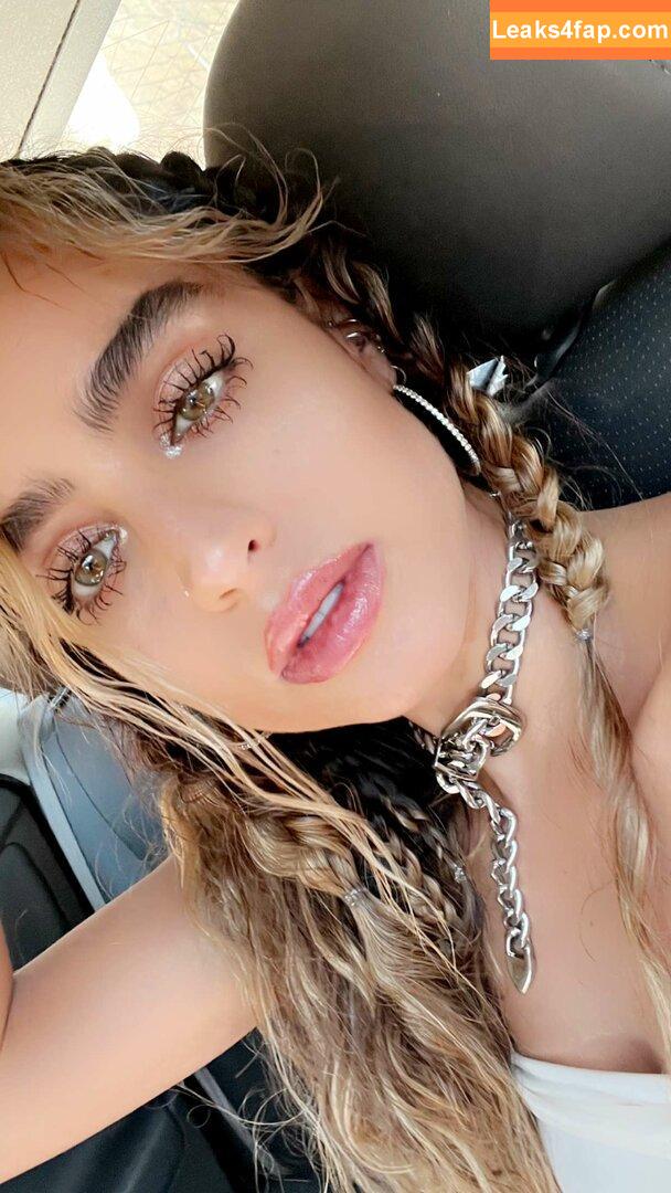 Sommer Ray / https: / sommer-ray / sommerray слитое фото фото #0851