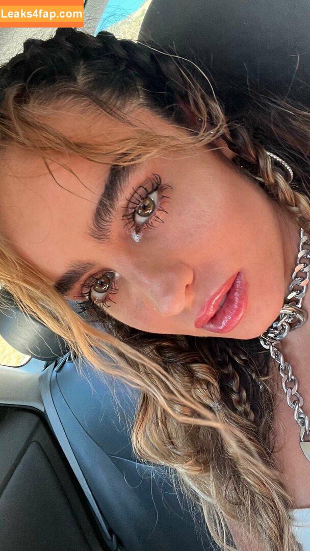 Sommer Ray / https: / sommer-ray / sommerray слитое фото фото #0852