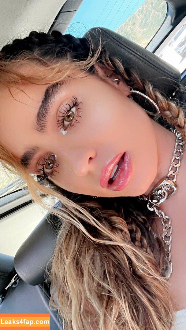 Sommer Ray / https: / sommer-ray / sommerray leaked photo photo #0858