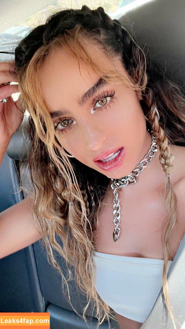 Sommer Ray / https: / sommer-ray / sommerray leaked photo photo #0860