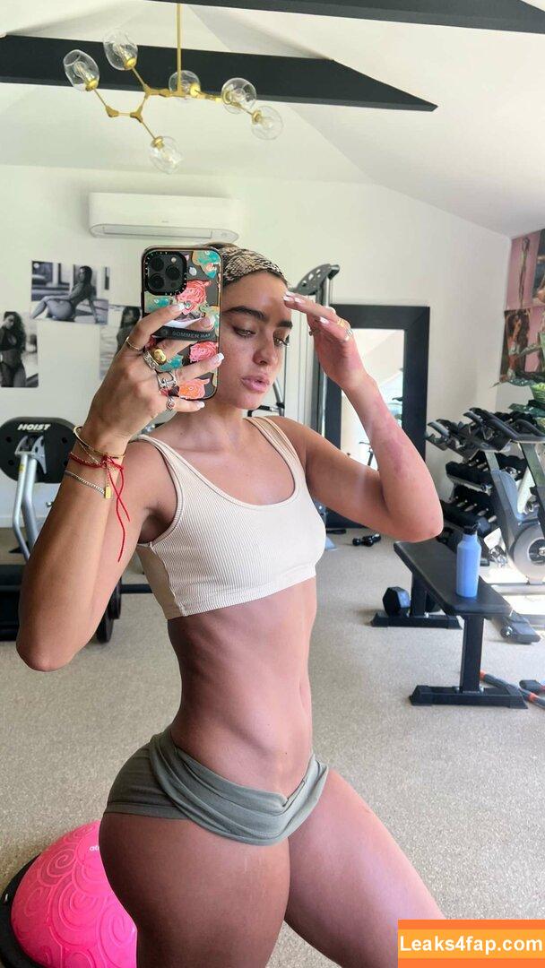 Sommer Ray / https: / sommer-ray / sommerray слитое фото фото #0869