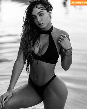 Sommer Ray photo #0015