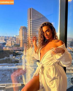 Sommer Ray photo #0168
