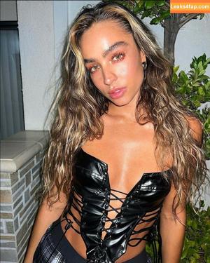 Sommer Ray фото #0885