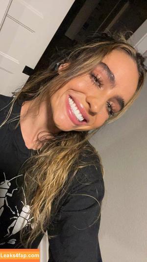 Sommer Ray фото #1053