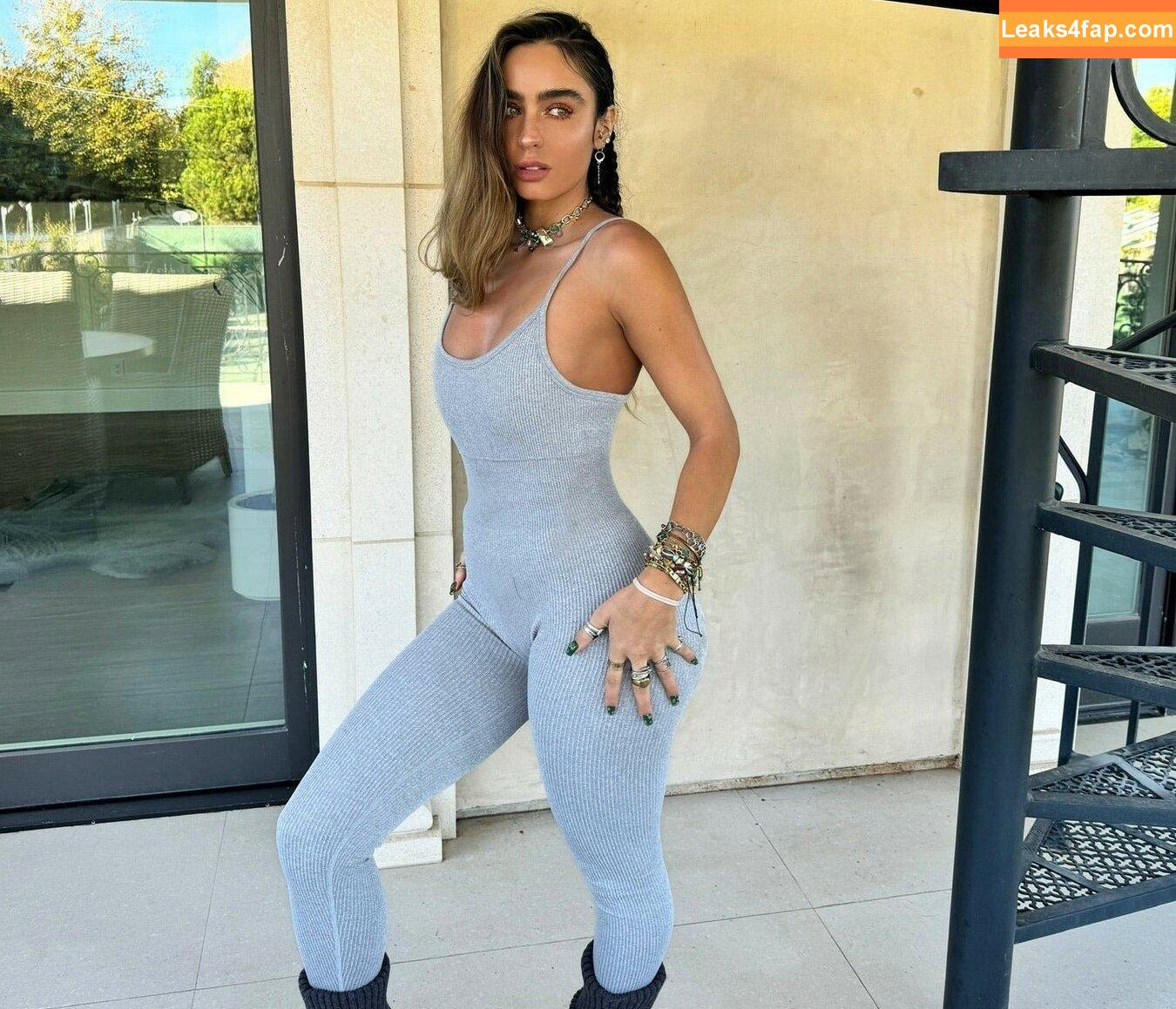 Sommer Ray / https: / sommer-ray / sommerray leaked photo photo #2316