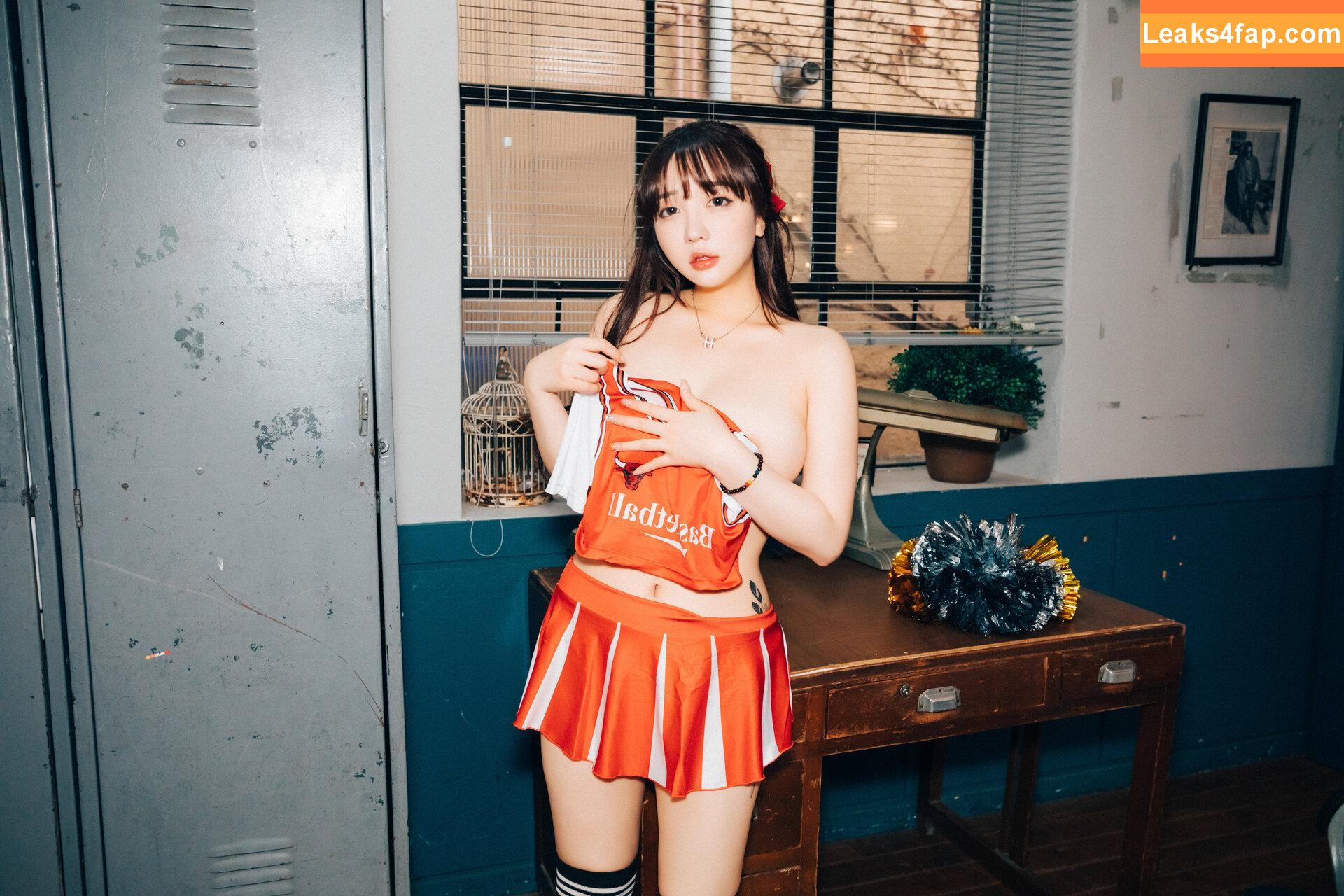 Son Ye Eun / BJ Eunsora 은소라 / Yenny / ye._eun_s2 / yeeny618 / yeeunz1 / 손예은 leaked photo photo #0303