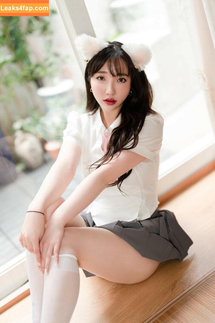 Son Ye Eun / BJ Eunsora 은소라 / Yenny / ye._eun_s2 / yeeny618 / yeeunz1 / 손예은 leaked photo photo #0359